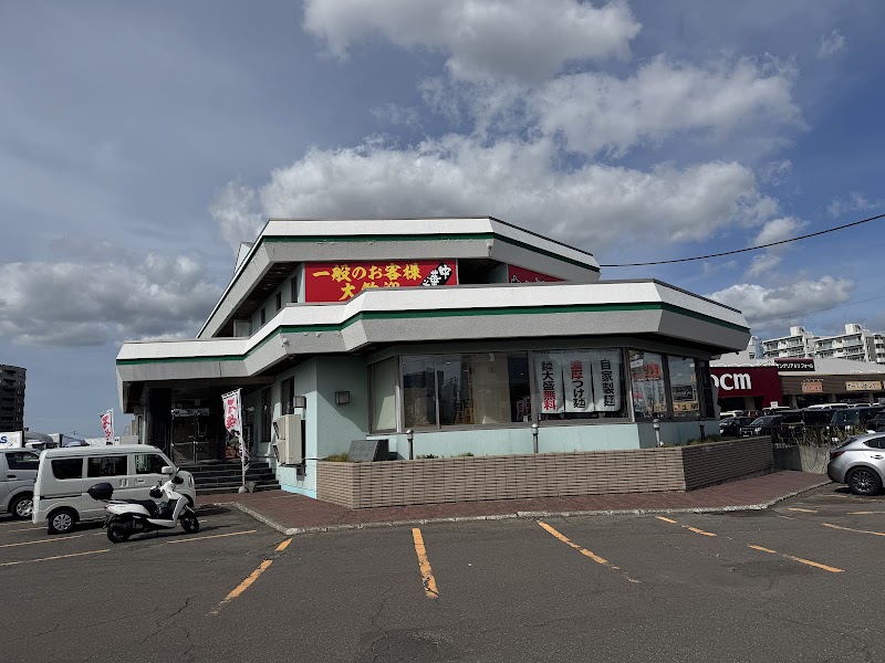 必死のパッチ製麺所