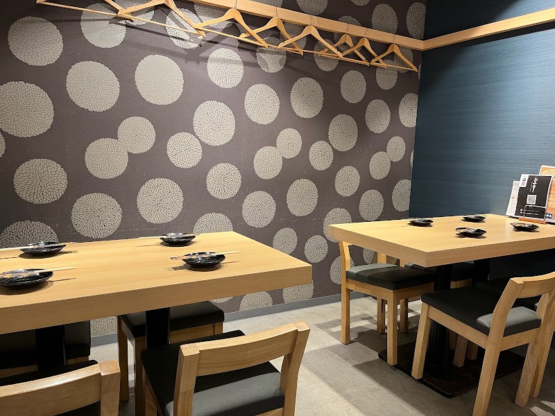 日本酒と牡蠣…時々おでん BACHIYA調布店