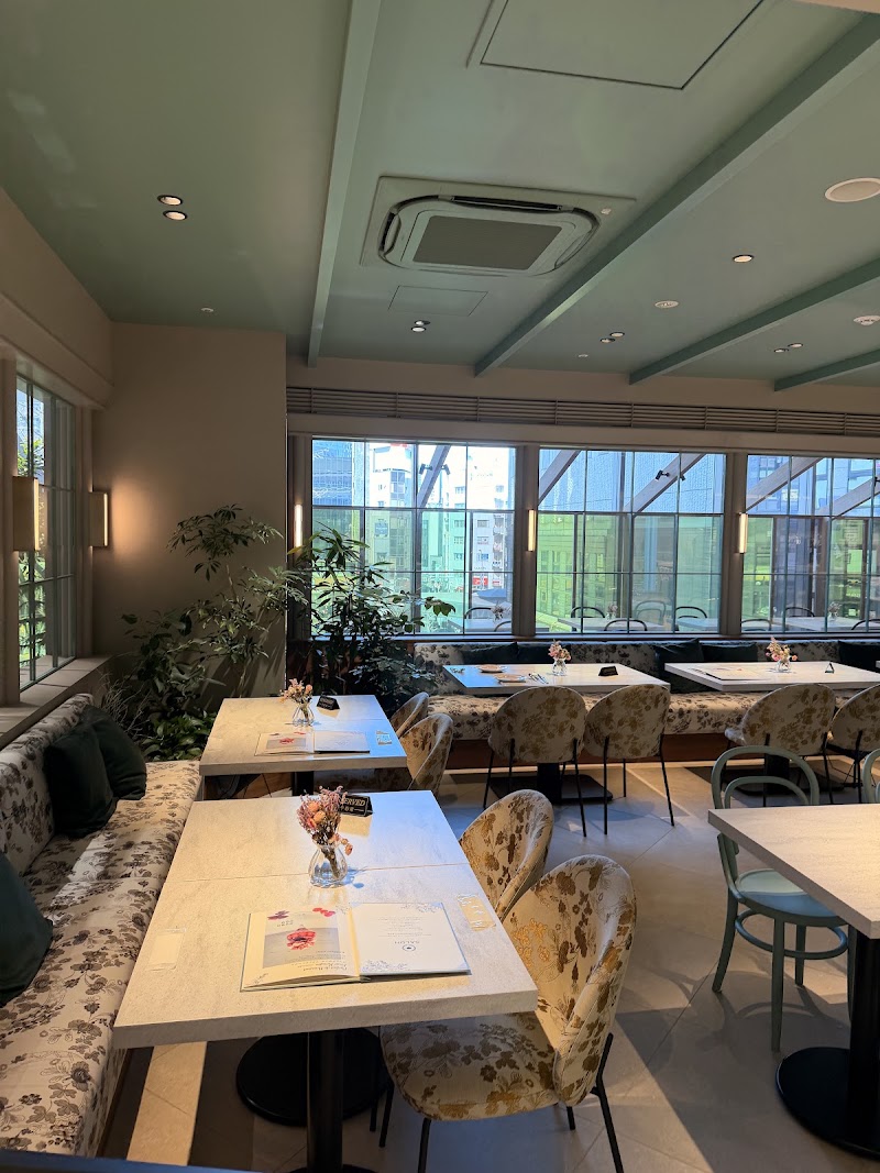 SALON BAKE & TEA アトレ恵比寿店