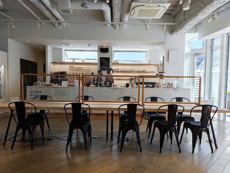 ALPHA BETA COFFEE CLUB 自由が丘駅前店