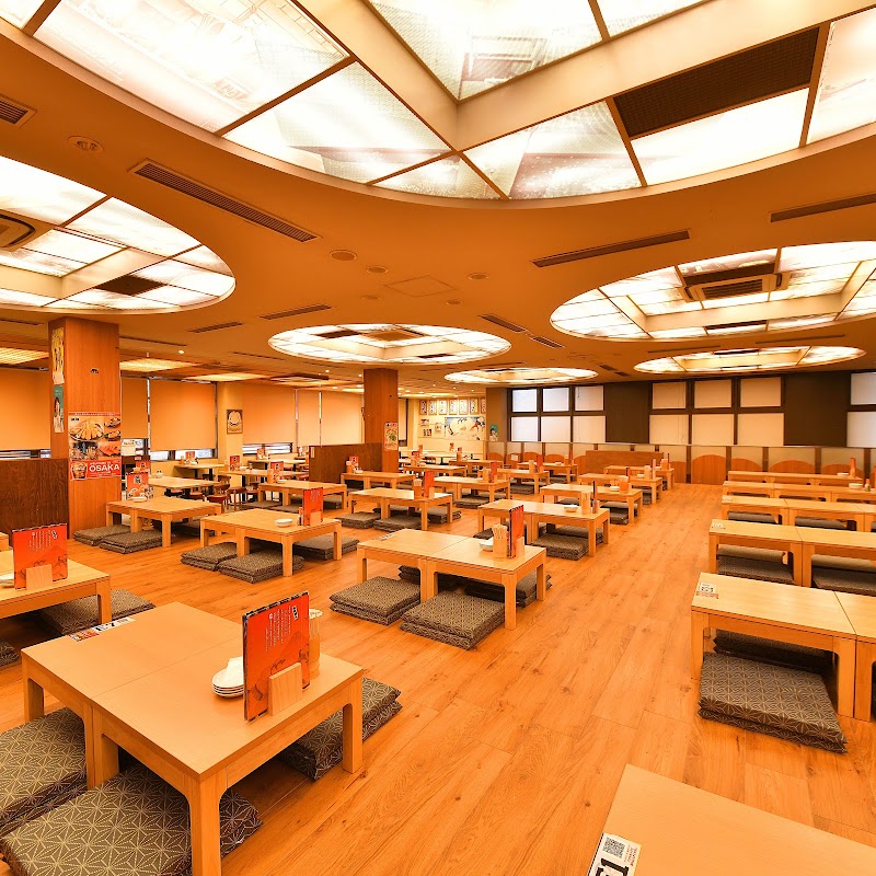 《24時間営業》 串カツ×メガ盛り日本一の串かつ 横綱 新世界通天閣店