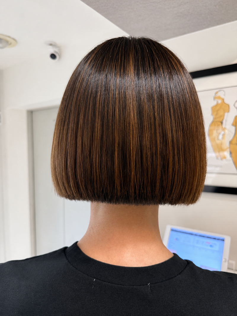 Hair Salon TAKAHASHI HAIR & SPA ROPPONGI / 美容室 タカハシ ヘアー アンド スパ 六本木店