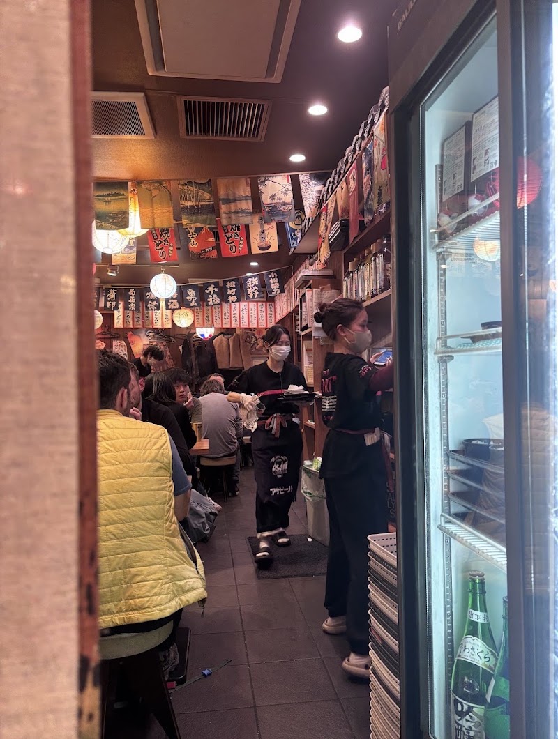 熱烈酒場 ドンちゃん 新宿店の店舗写真