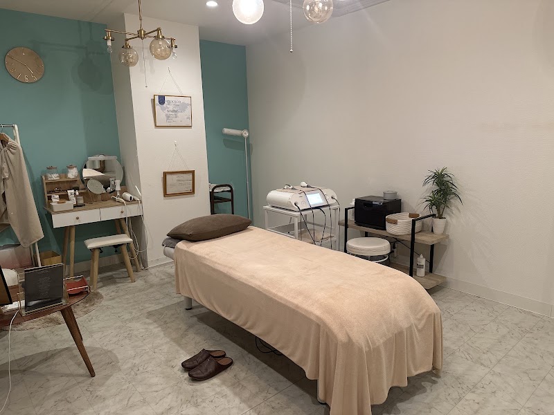 インディバサロンファミーユ新宿店（INDIBA salon Faille）