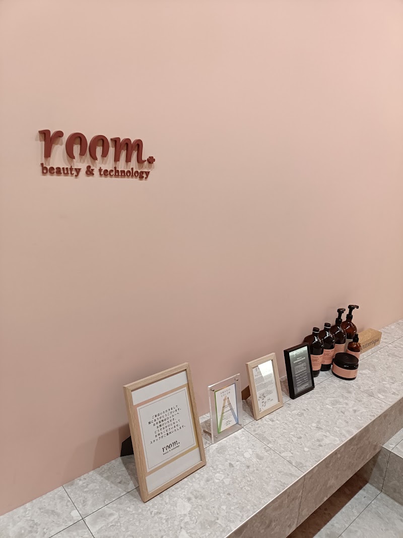 完全個室ヘアーサロン room shinsaibashi 心斎橋