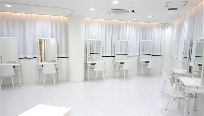 ヘアセットサロンLUMINA大阪梅田北新地店