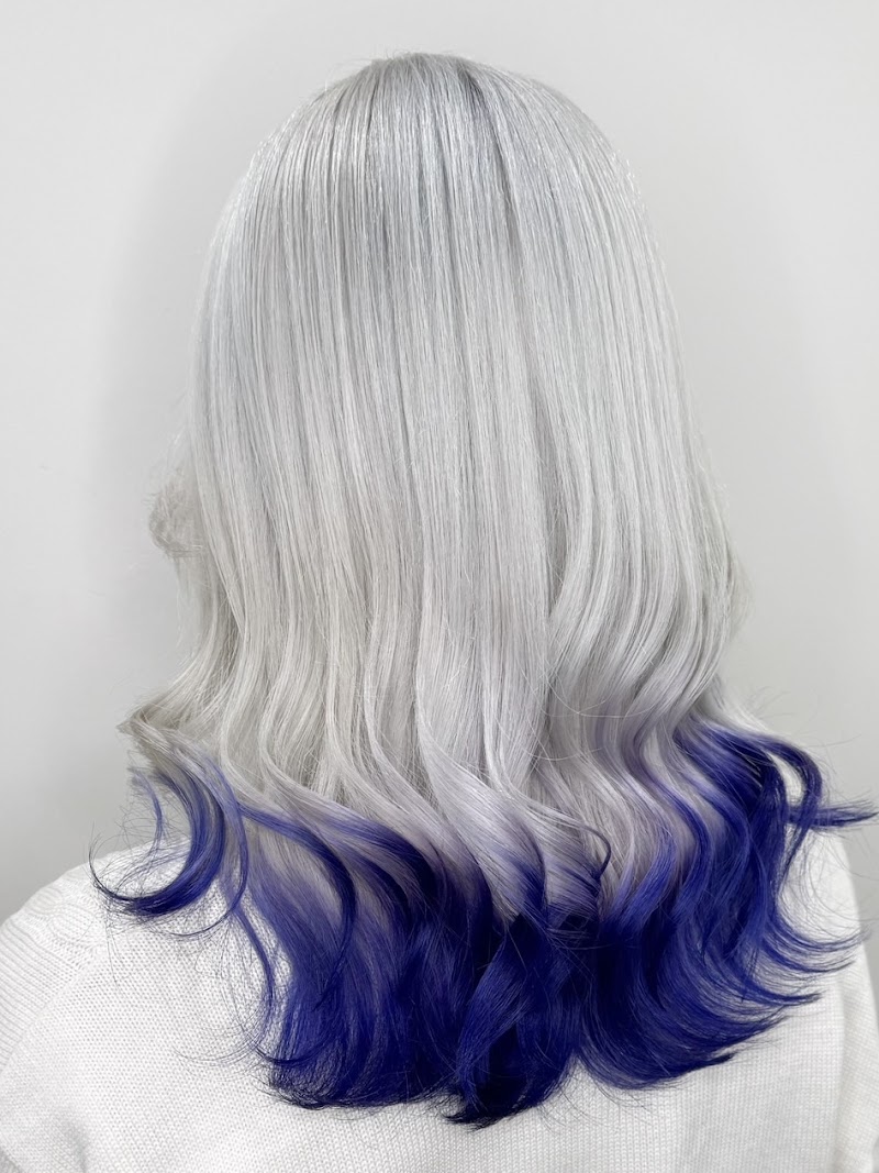 LULU hair salon大宮駅東口