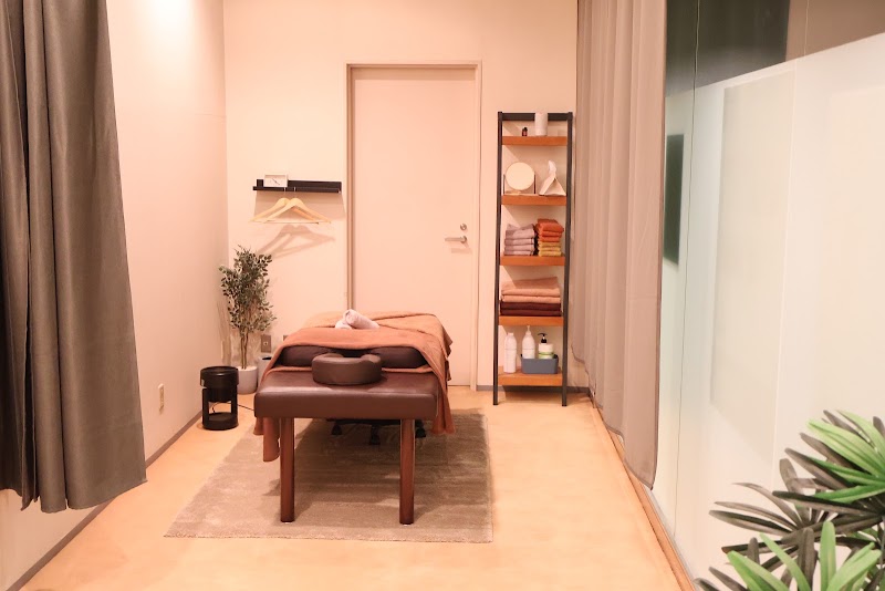 YOU Relax&Bodyworkの店舗写真