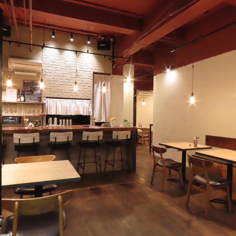 カリーチャールズ本店
