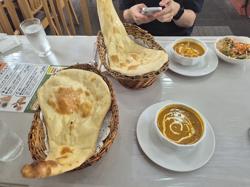 ラージカレー 三川町店