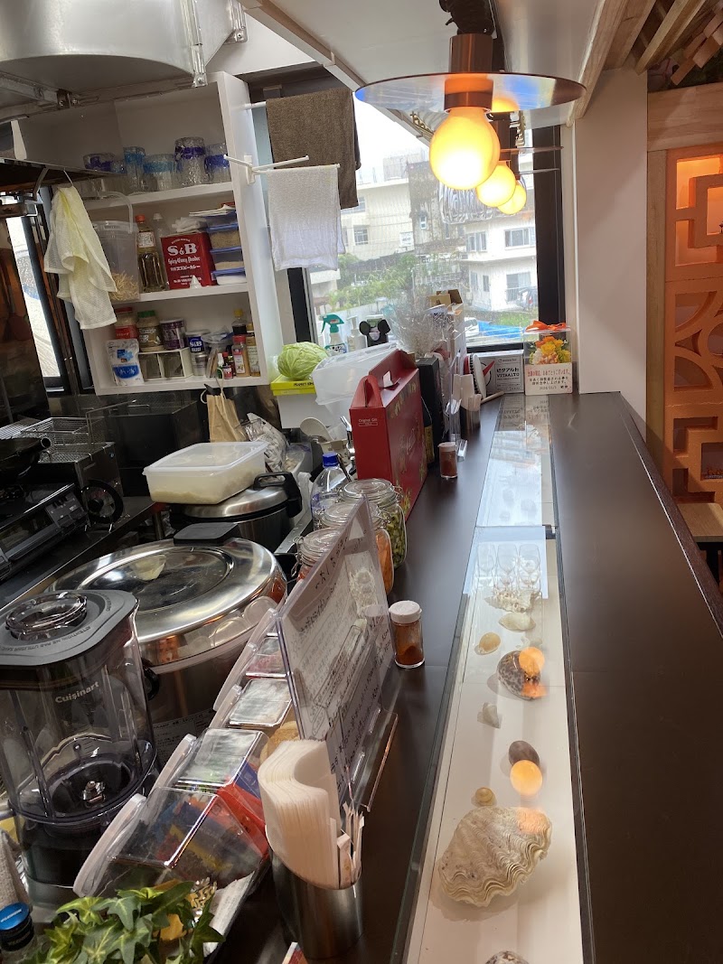 琉球ドライカレーのお店 がちまや~