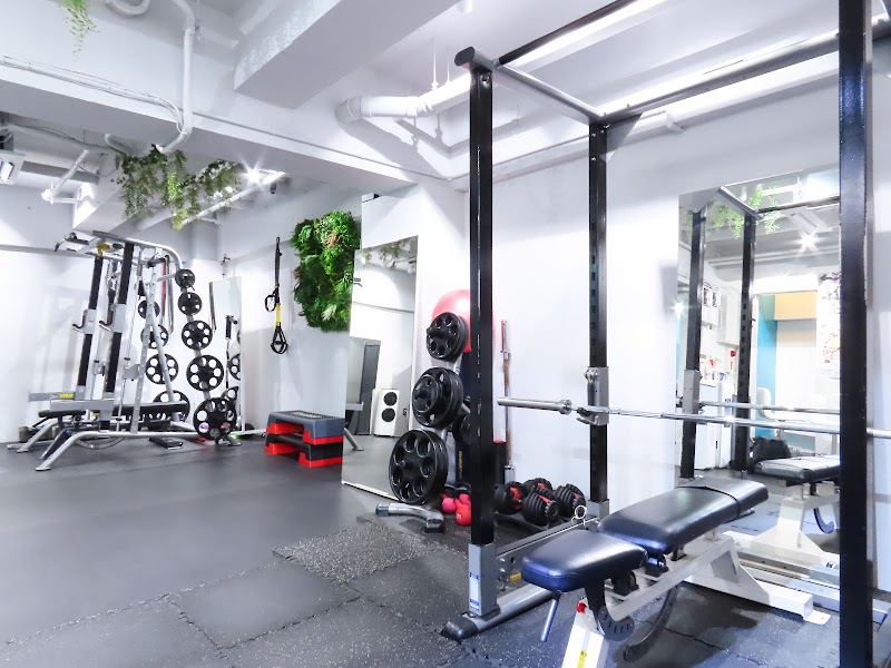 Best Gym (ベストジム）池袋西口 パーソナルジム
